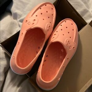 Sperry Women's Peach Slip-On “float” Shoes